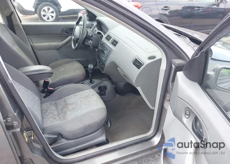 2005 Ford Focus Zx4 z USA, uszkodzony, nr VIN 1FAFP34N95W206439